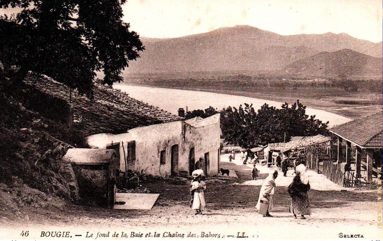 Bougie - Fond Baie et Chaine des Babors.jpg